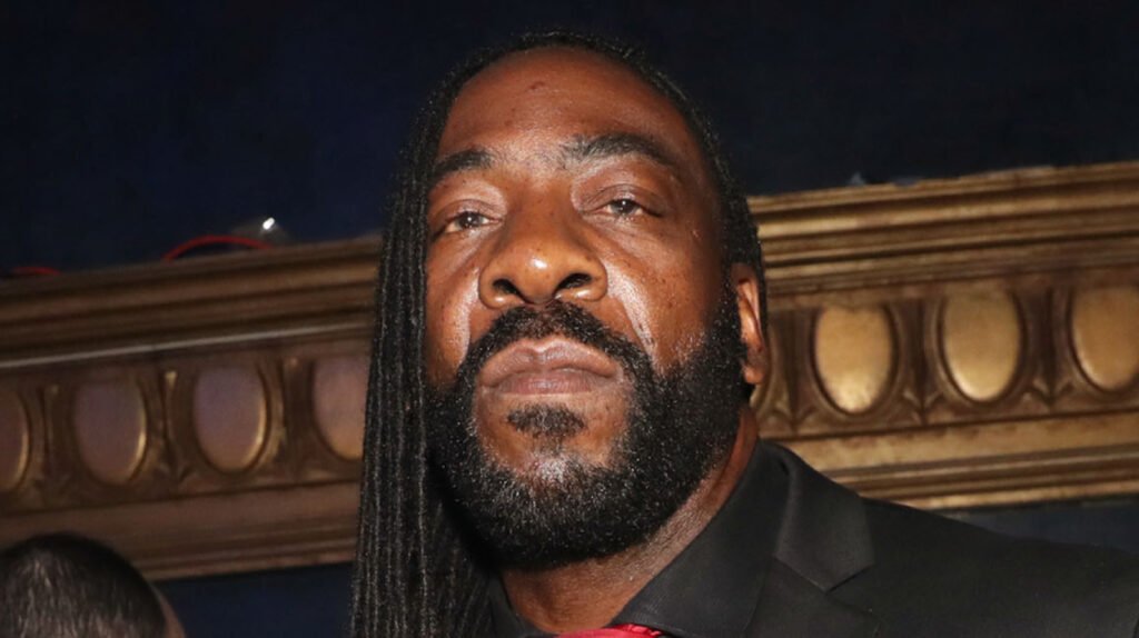 WWE’s Booker T Provides Strong Opinion On Whether Roman Reigns Is Overrated