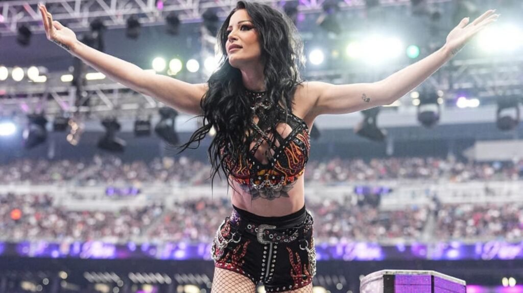 Paige Attacked By Nikki Bella After Losing WWE Women’s US Title Match On SmackDown