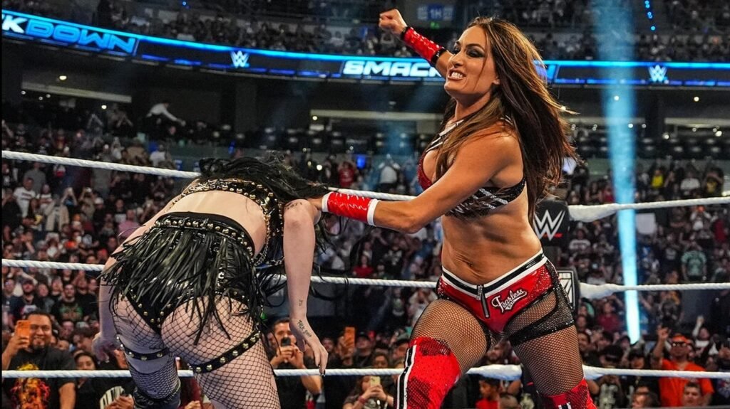 Nikki Bella Comments On WWE SmackDown Match With Paige, Thought They’d Be On A PLE