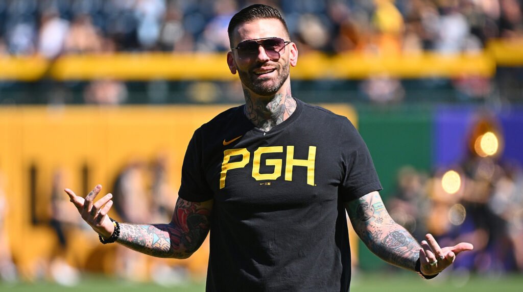 WWE’s Corey Graves Wants More Wrestlers To Go Over Their Matches With Him
