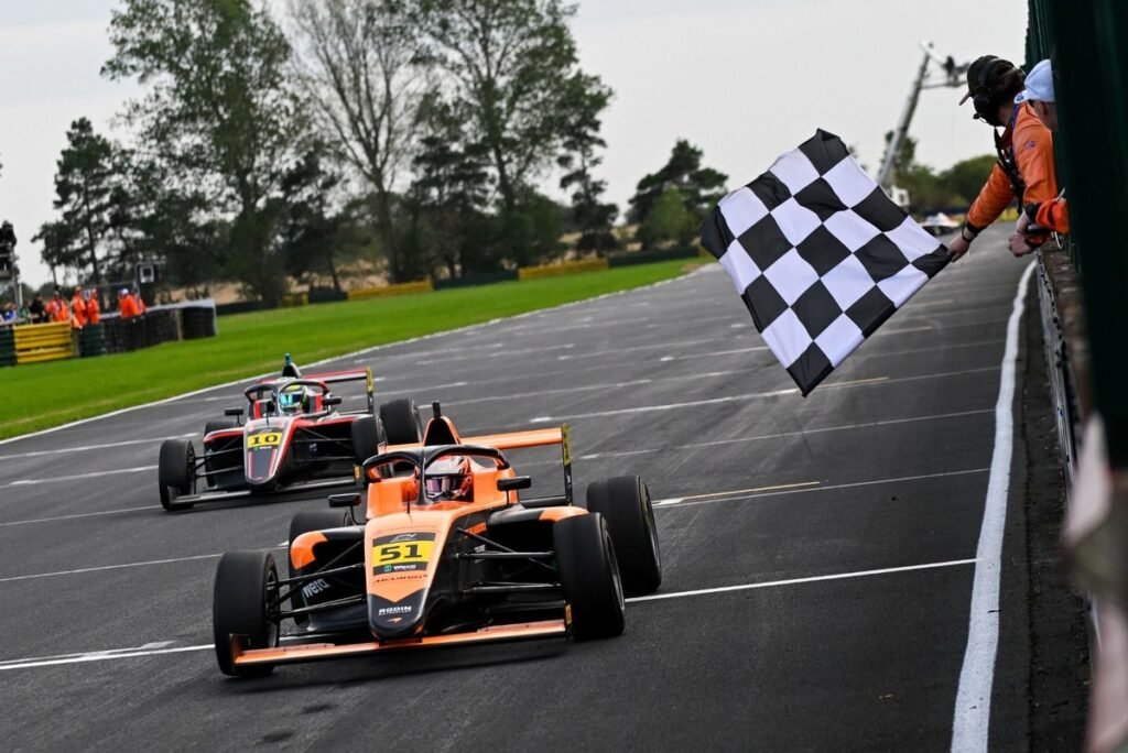 Van Langendonck’s double delight as he bounces back from ban in style at Croft