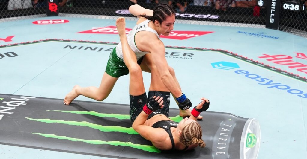 Alexa Grasso never gave Manon Fiorot a moment to breathe as she scored a decision win at Noche UFC.