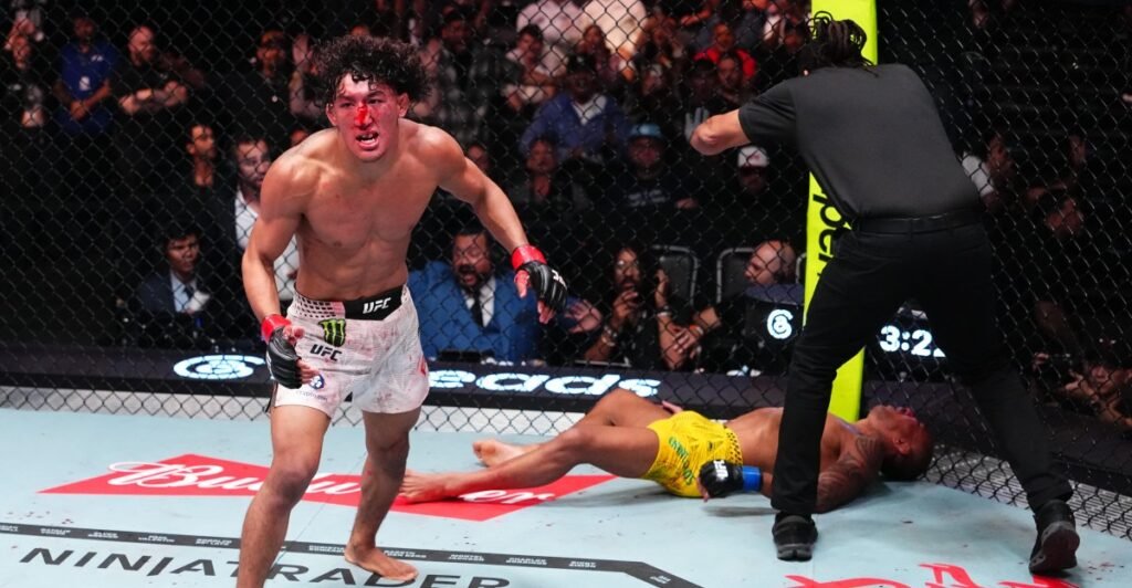 Raoni Barcelos’ coach shares medical update after scary UFC Vegas 121 fight ending