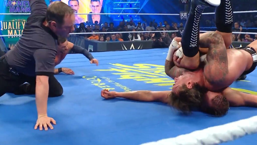 CM Punk Pins GUNTHER On WWE SmackDown, Qualifies For Men’s Money In The Bank Match