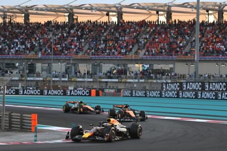 Why Verstappen couldn’t use Hamilton’s 2016 tactics in F1 title-deciding Abu Dhabi GP