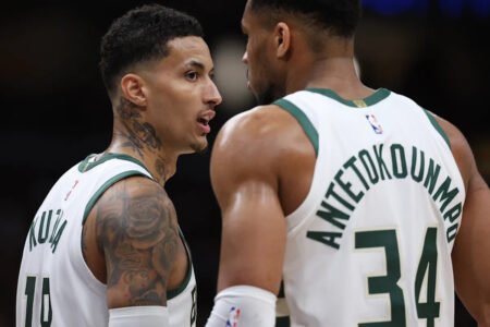 Bucks players shoot down report Giannis Antetokounmpo met with them amid trade rumors