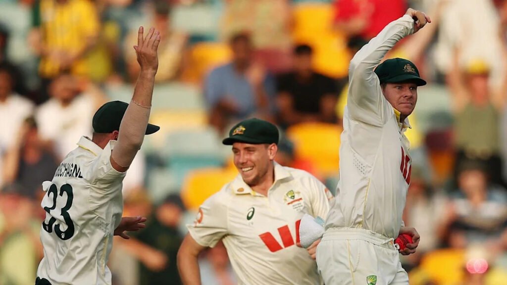 The Ashes: Smith's brilliant catch opens door for Australia as England cling on