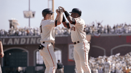 Jeff Kent avoids joining Barry Bonds Hall of Fame debate after earning own nod