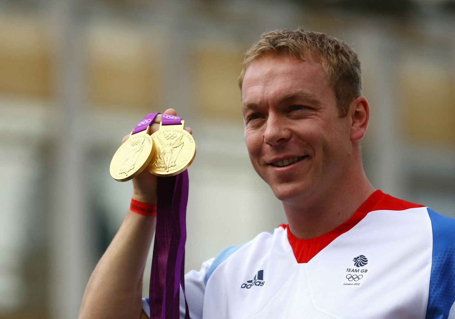 ‘It’s the worst crash I’ve ever had’ – Chris Hoy suffers broken leg in mountain bike incident