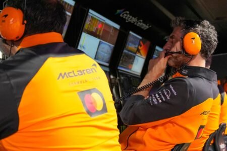 McLaren to hold internal review into Qatar GP strategy mistakes