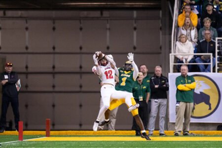 No. 1 North Dakota State gives up 15 points in final 3 minutes in shocking FCS playoff loss to Illinois State
