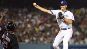 Former Mets infielder Jeff Kent inducted into Baseball Hall of Fame by Era Commitee