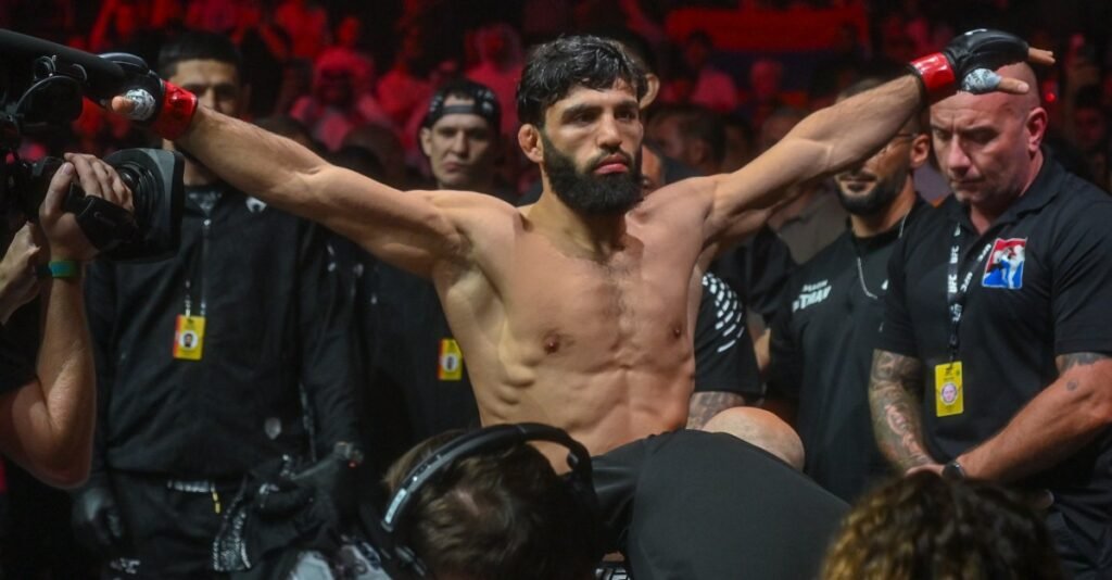 Dana White downplays Arman Tsarukyan rift, but ‘Arman knows’ why he didn’t get title shot