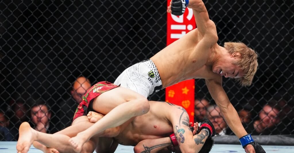 UFC 323 video: Tatsuro Taira stops Brandon Moreno with vicious ground and pound attack