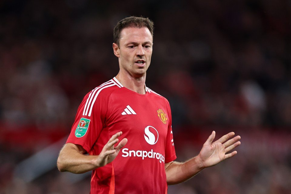 Manchester United v Barnsley - Carabao Cup Third Round