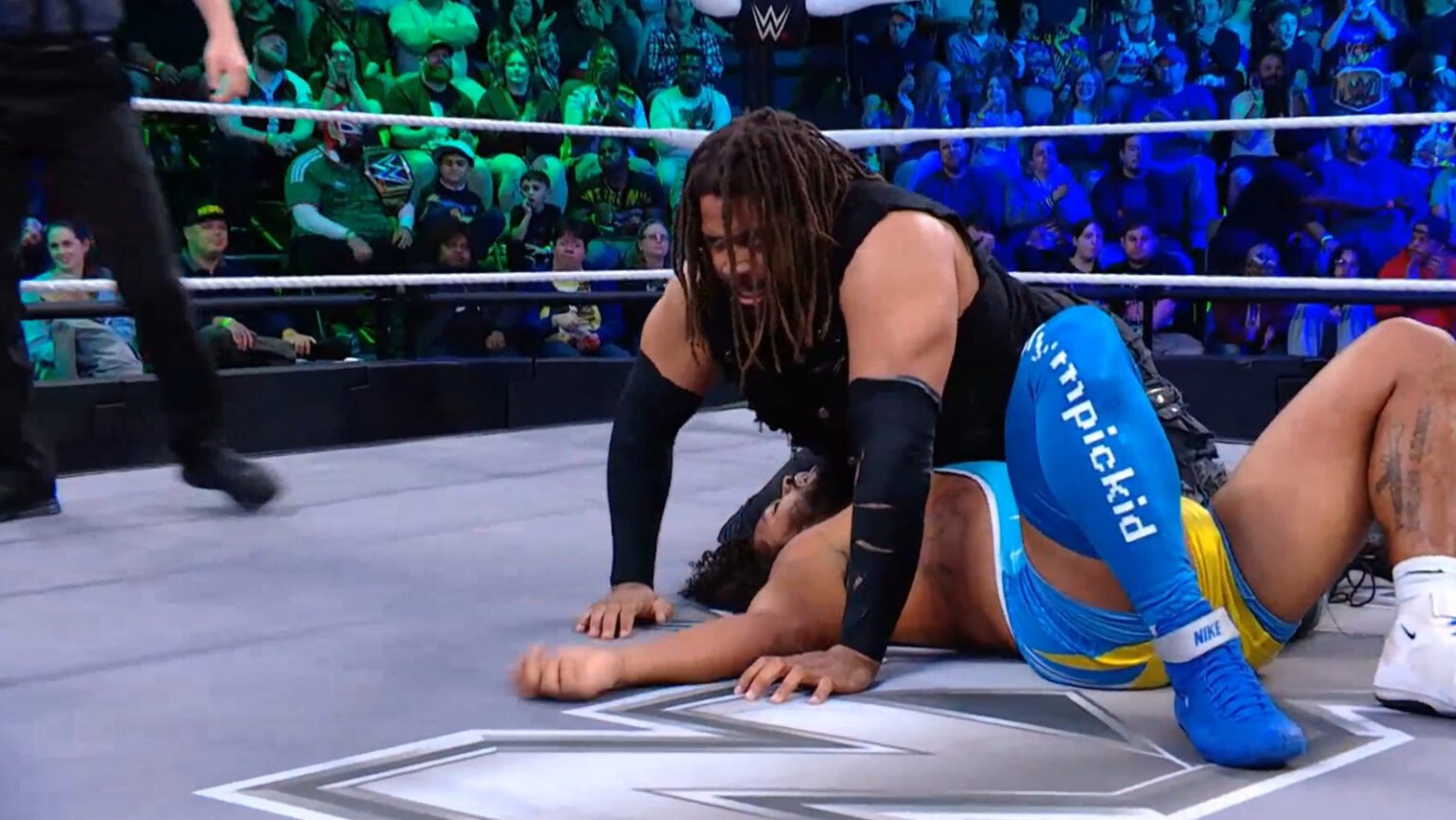 WWE Men’s Speed Champion Jasper Troy Crushes Tavion Heights To Retain Title