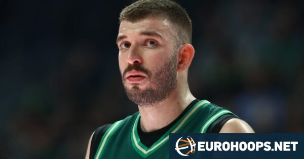 Ρογκαβόπουλος: “Έβριζαν τον προπονητή μας χωρίς λόγο, όλοι είδατε τι έγινε στο τέλος”