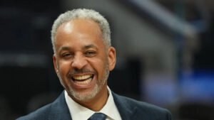 Hornets to retire No. 30 jersey of long-time franchise player, broadcaster Dell Curry