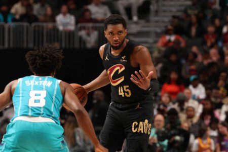 Player Grades: Cavs vs Hornets – Cleveland outlasts Charlotte in shaky offensive performance
