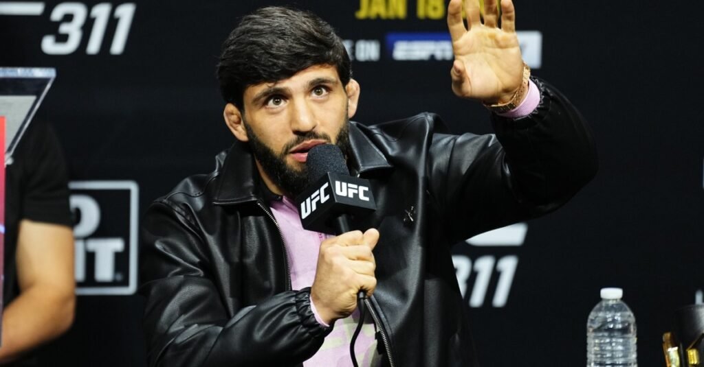 Arman Tsarukayn criticizes Justin Gaethje after UFC 324: ‘He’s getting old’