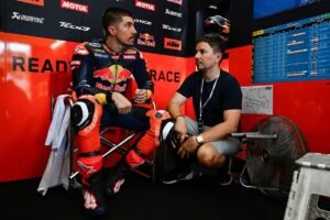 How Lorenzo is pushing Vinales beyond his limits in MotoGP