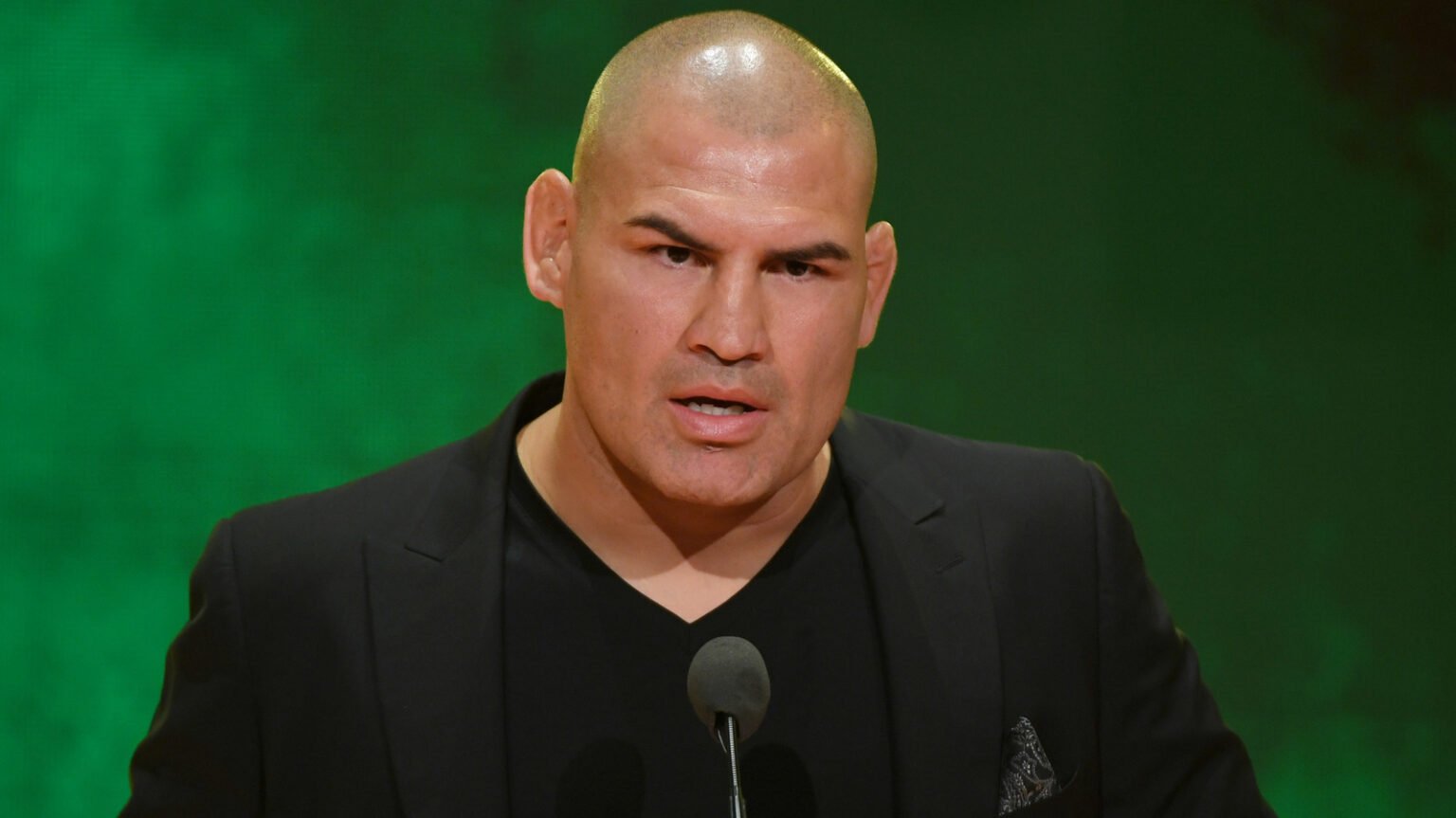 Former WWE & AAA Guest Star Cain Velasquez Receives Early Prison Release