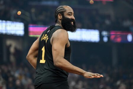 Fantasy Basketball Playoff Primer, Part 3: Which injured players are worth holding heading into the postseason?