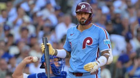 Padres reportedly sign ex-Phillies slugger Nick Castellanos, pitchers Canning and Márquez