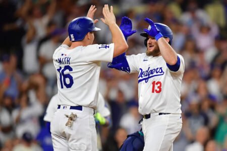 Longest-tenured Dodgers list enters a new era