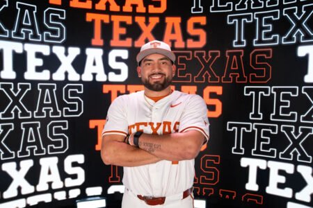 No. 3 Texas hosts Lamar in season’s first midweek matchup