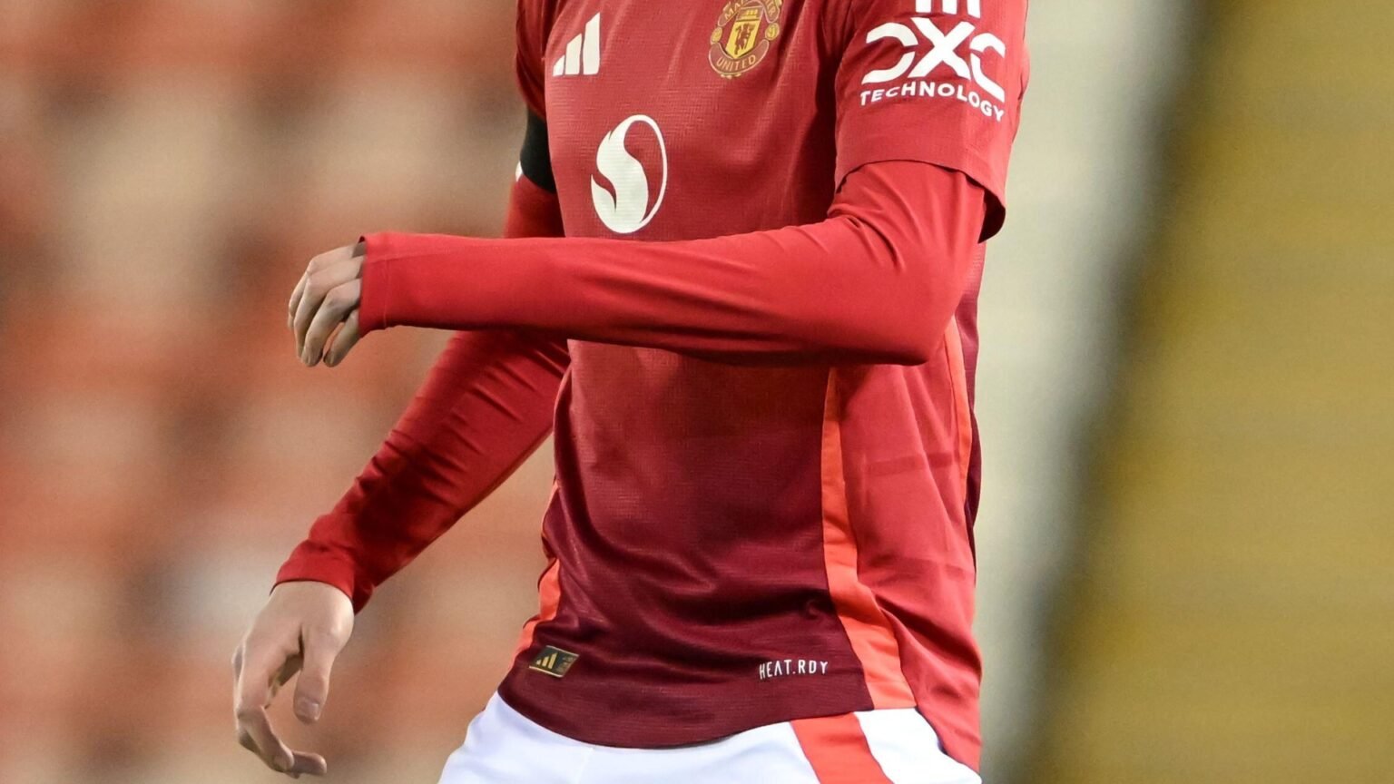 Man Utd loanee has transfer cancelled with immediate effect and replaced by former Old Trafford graduate