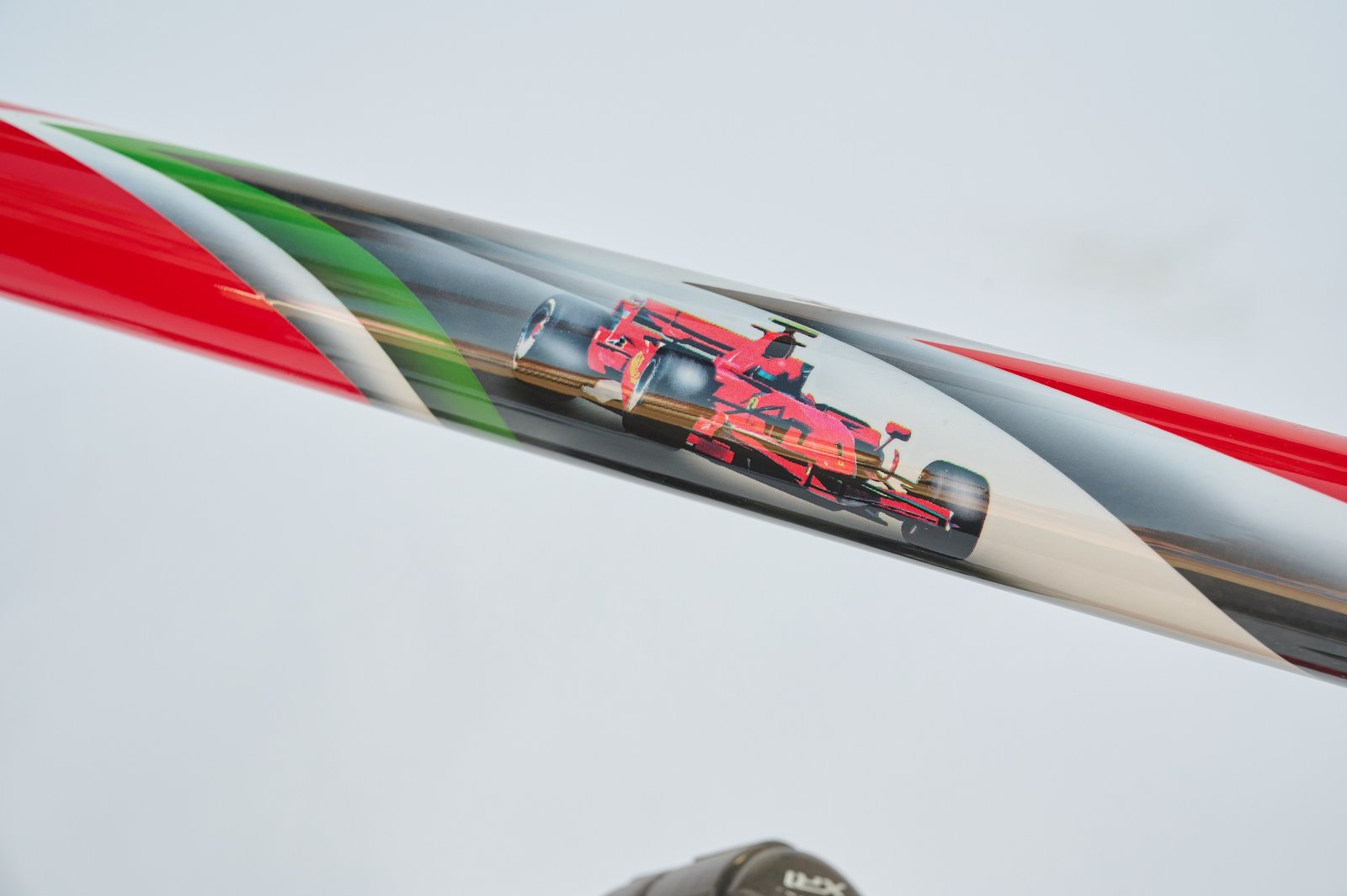 The details leave no mistake about what this bike is all about