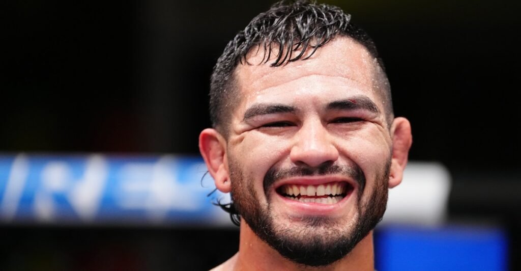 Anthony Hernandez responds to Sean Strickland’s racist post, vows to ‘torture him’ at UFC Houston