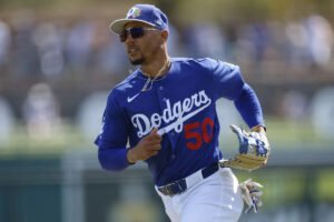 Dodgers notes: Mookie Betts, Yoshinobu Yamamoto, spring breakout