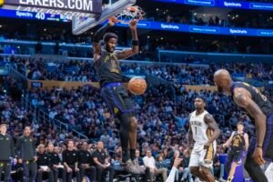 Lakers hope comeback win over Pelicans gives the team a timely boost