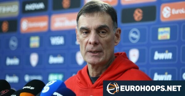 Μπαρτζώκας: “Με ενοχλεί που μας βρίζουν στα γήπεδα, αλλά δεν είναι δικό μου θέμα να το λύσω”