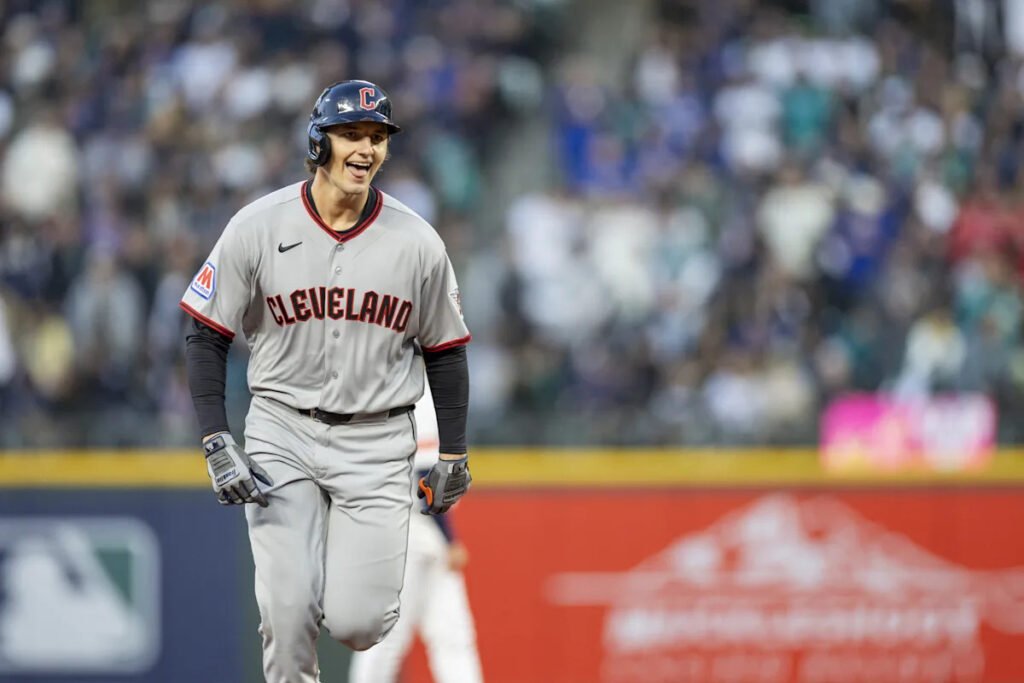 Guardians Defeat Mariners for Opening Day Win