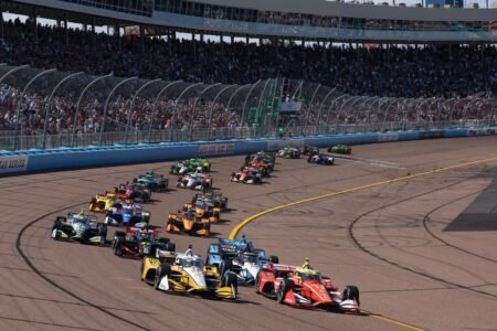 Newgarden earns thrilling win after Palou crashes out