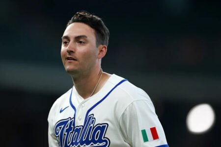 In Opening Day preview, Mariners thrash Guardians, 20-8