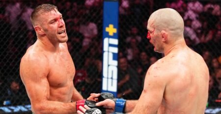 Dricus du Plessis: Sean Strickland has ‘a very good chance’ against Khamzat Chimaev