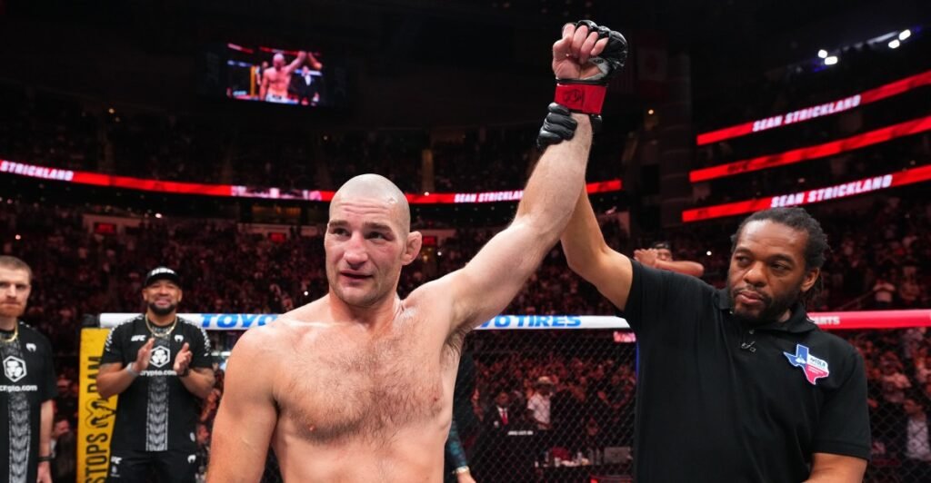 Opinion: Screw it, give Sean Strickland UFC title shot