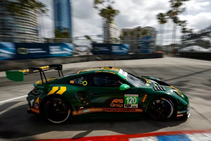 #120 Wright Motorsports Porsche 911: Adam Adelson, Callum Ilott, Harry King