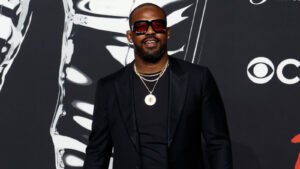 UFC’s Jon Jones Says ‘My Gloves Are Up’ After White House Snub