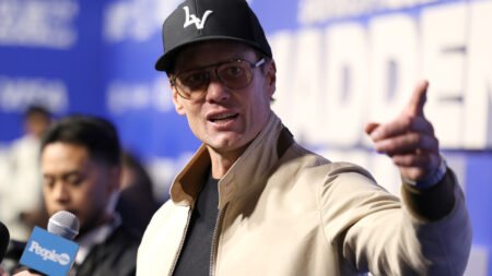 WWE’s Charlotte Flair To Tom Brady: ‘Please Come To WrestleMania’