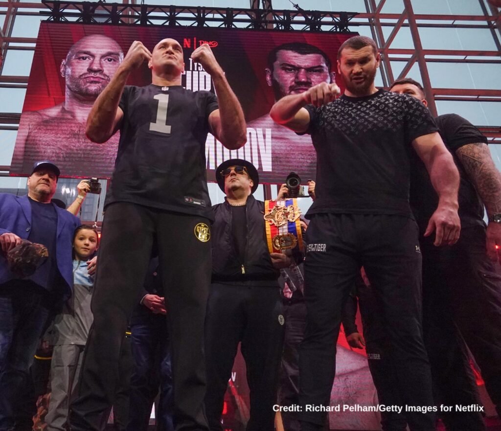 Fury Beats Makhmudov in One-Sided 12-Round Decision