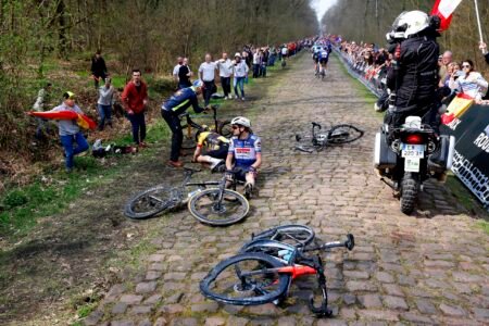 Cobblestones stolen from Paris Roubaix route