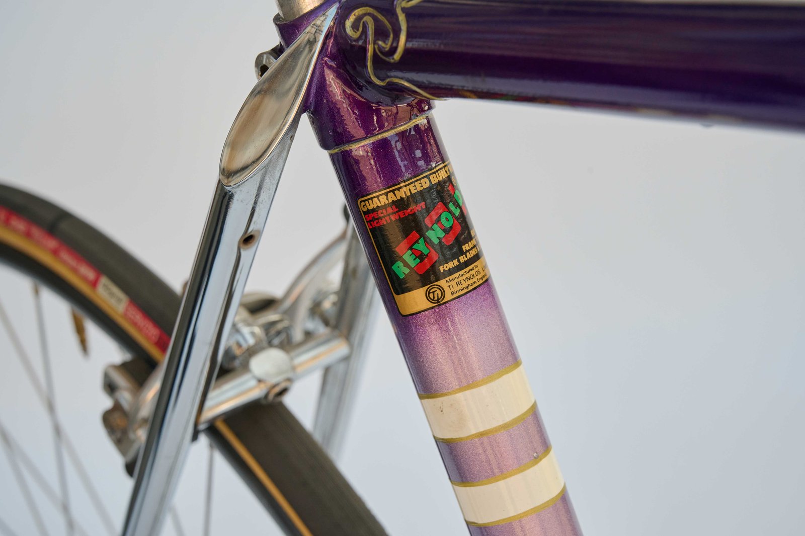 Seat stays meeting seat tube on Classic carlton road bike