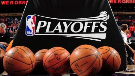 How do the NBA play-offs work?