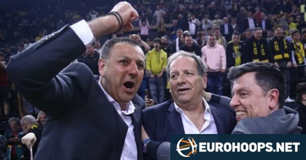 Μάκης Αγγελόπουλος: Σε πελάγη ευτυχίας για την πρόκριση στο Final Four και έξαλλα πανηγύρια από τον κόσμο
