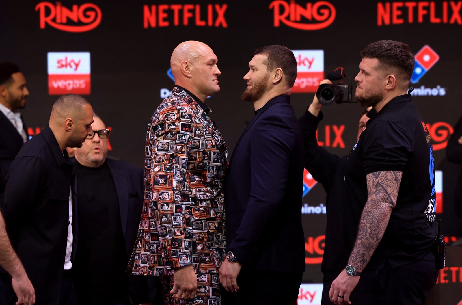 BOX-GBR-HEAVY-FURY-MAKHMUDOV